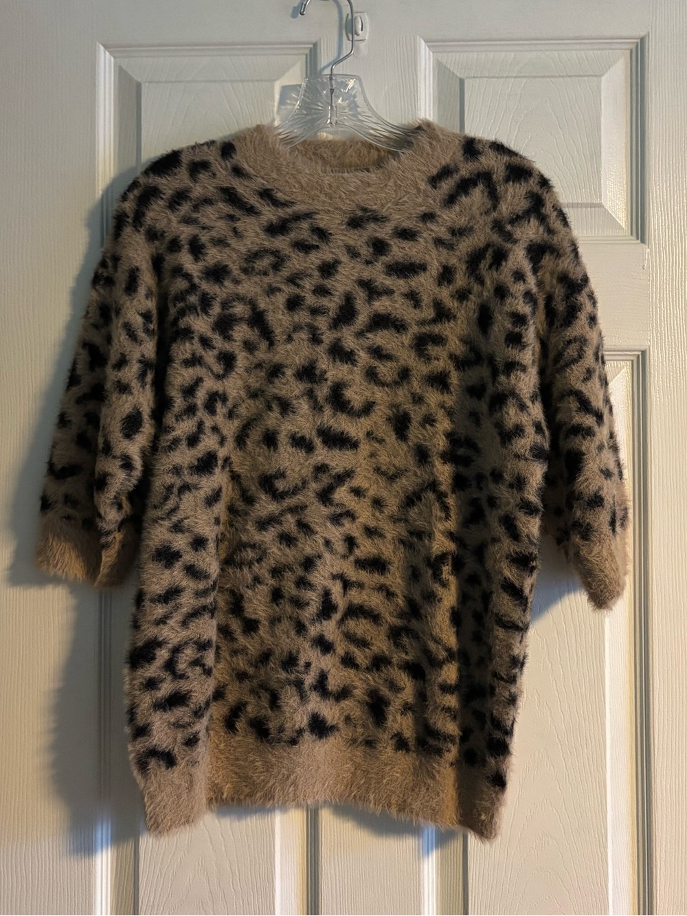 White Leopard Print 3/4 Sleeve Knit Sweater